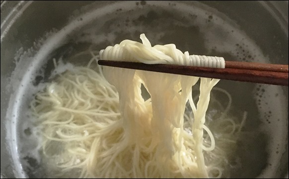 3-hakata-gokuhoso-men-age
