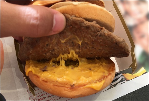 10-macdonalds-texas-burger-cheese-mustard-onion