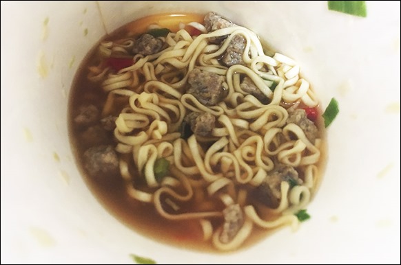 21-nissin-cup-noodle-nazoniku-