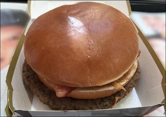 4-macdonalds-texas-burger-zoom